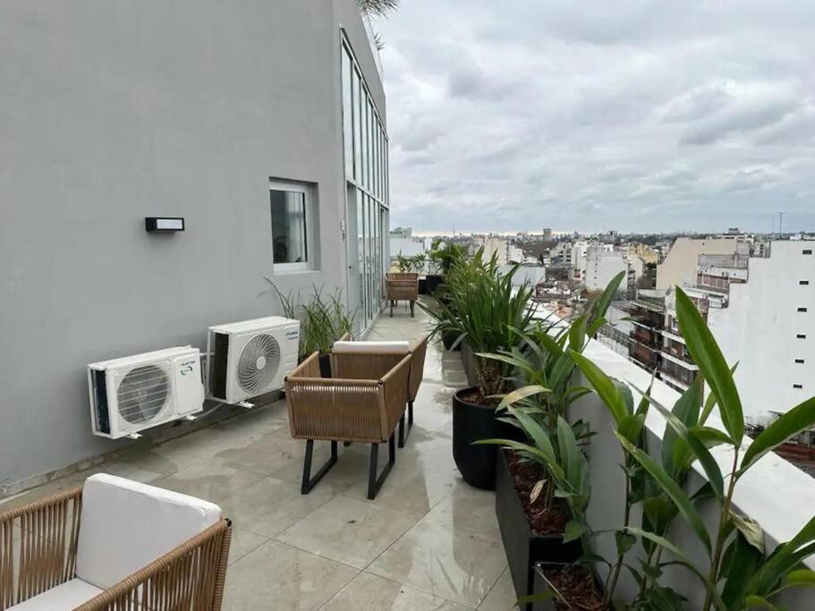 Apartamento Penthouse Panoramico A Estrenar En Sofisticado Barrio Y Edificio 100m2 Piscina Salon De Eventos Gym