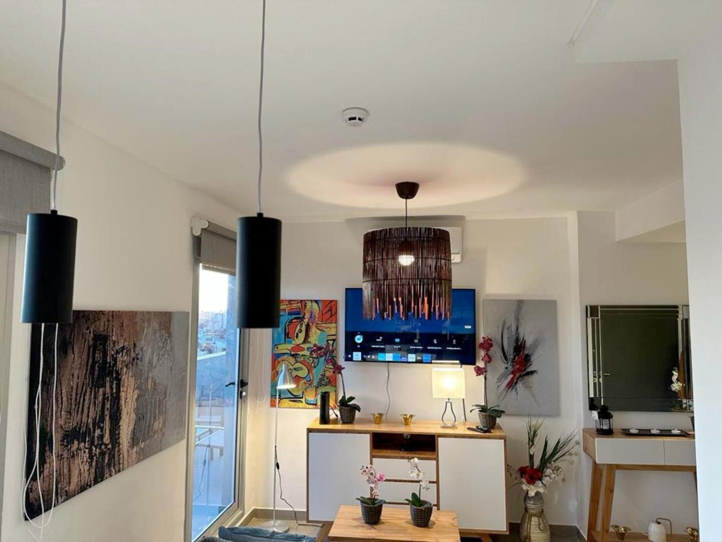 Penthouse Panoramico A Estrenar En Sofisticado Barrio Y Edificio 100m2 Piscina Salon De Eventos Gym